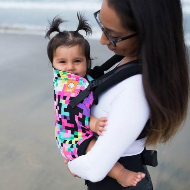 pixelated ergonomic baby carrier 