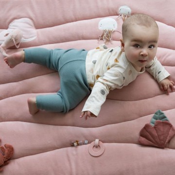 tappeto sensoriale soffice rosa 